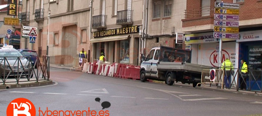 COMIENZAN LAS OBRAS DE REFUERZO Y ENSANCHE EN LA AVENIDA FEDERICO SILVA