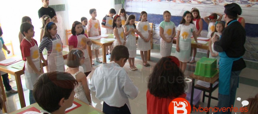 LOS ESCOLARES DEL COLEGIO SAN VICENTE DE PAÚL SON CHEF POR UN DÍA