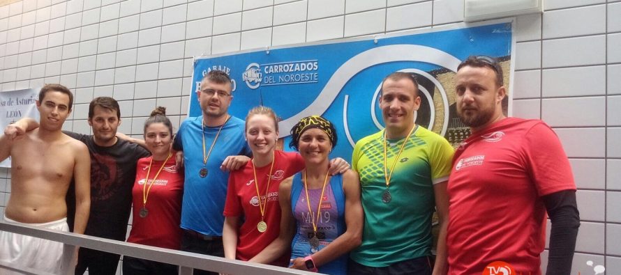 El Benavente Natación triunfa con 14 medallas en el Campeonato Máster