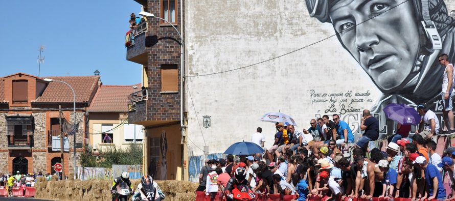 Imágenes de la 58 Carrera de Motos Ciudad de La Bañeza