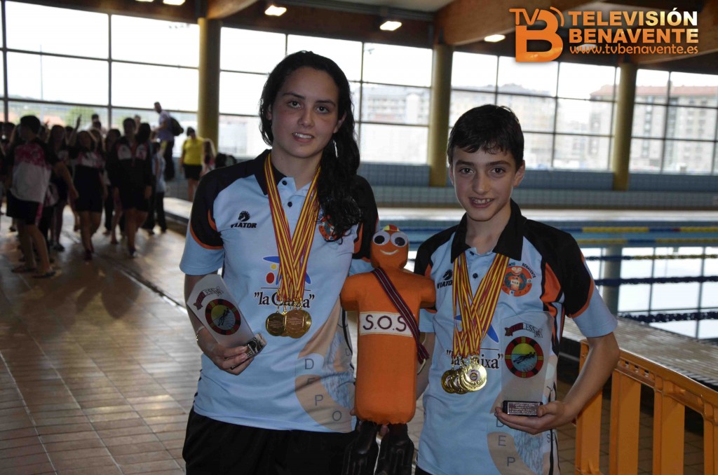 Javier y Esther del Club Salvamento Benavente