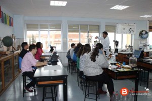 Práctica 2º ESO en el Laboratorio de Física y Química