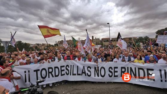 tordesillas-canto-himno-u101082391031uh-560x315abc